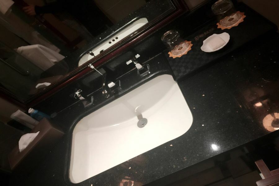 달리 메이뎅 호텔 다리 외부 사진